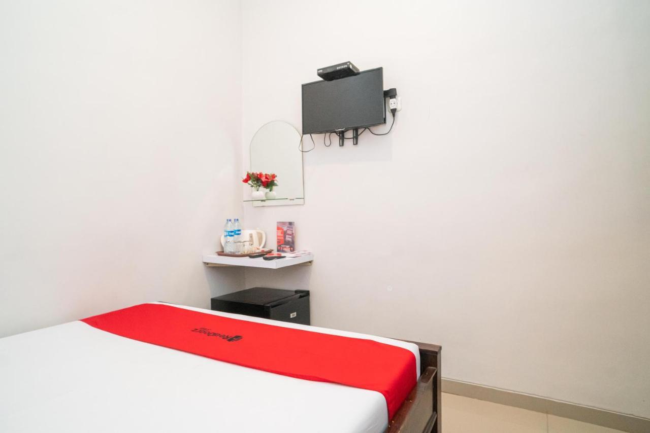Reddoorz At Merr Rungkut Jl Gunung Anyar Gununganjar المظهر الخارجي الصورة