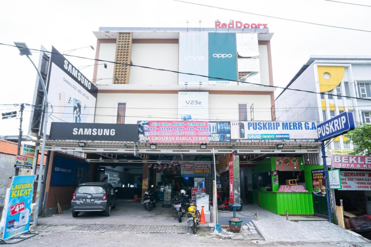 Reddoorz At Merr Rungkut Jl Gunung Anyar Gununganjar المظهر الخارجي الصورة
